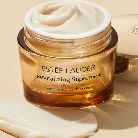 Revitalizing Supreme+ Youth Power Eye Balm - Picture 2 of 9